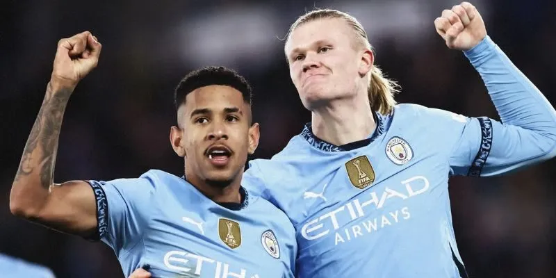 Phân tích phong độ thi đấu của cầu thủ